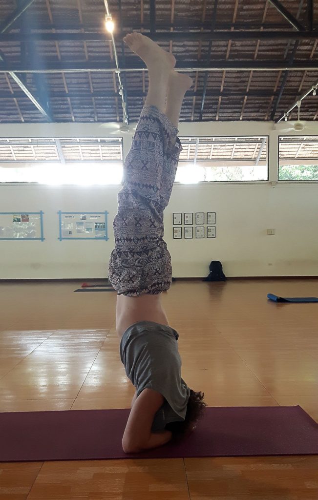 sirsasana